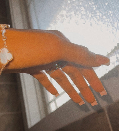 Calmia Ring